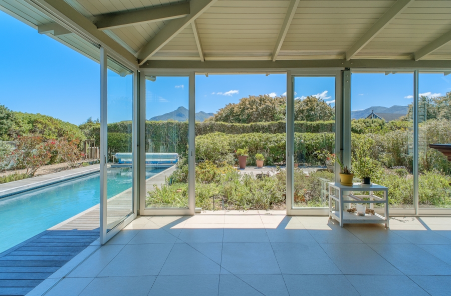 3 Bedroom Property for Sale in Lake Michelle Western Cape